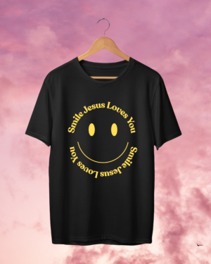 Camiseta Premium "Smile Jesus Loves You" - Negro & Neón