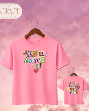 Camiseta Premium "Jesus Loves You / Pray More" - Edición Color Pastel (Doble Estampado)