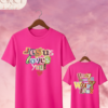 Camiseta Premium "Jesus Loves You / Pray More" - Edición Color Pastel (Doble Estampado)