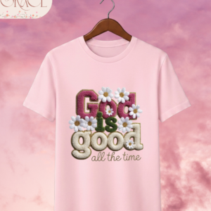 Camiseta "God is Good (Chenille Style)" – Retro Daisies Christian Tee