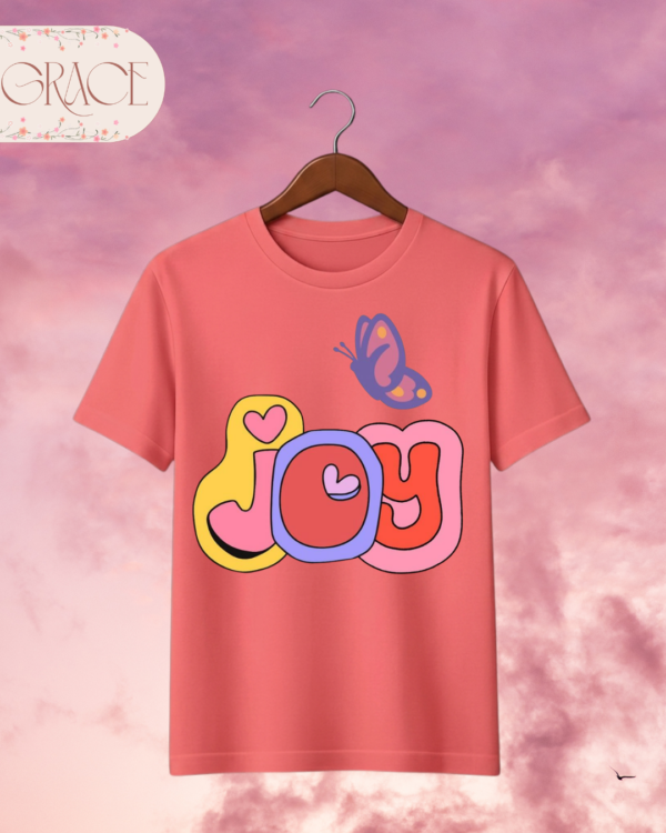 Camiseta de Mujer "Joy" con Mariposa Retro – Colección Damas