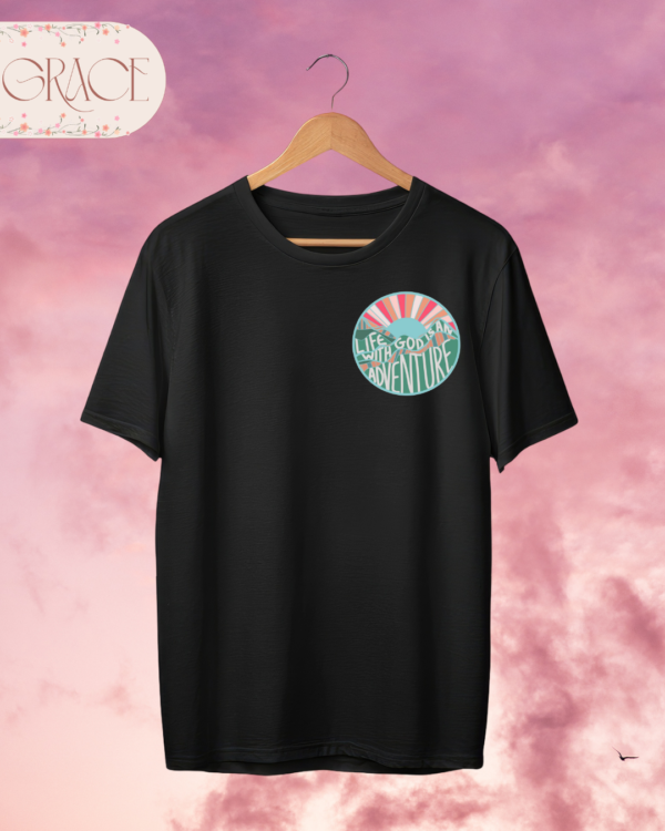 Camiseta Premium «Life with God is an Adventure» -- Edición Mint Green (Doble Estampado)