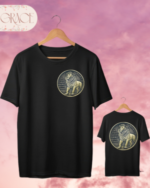 Camiseta "Be Strong (Lion Medallion)" – Psalm 31:24 Courage Tee