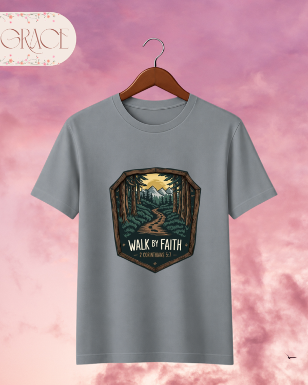 Camiseta "Walk By Faith" – 2 Corinthians 5:7 Faith Path Tee