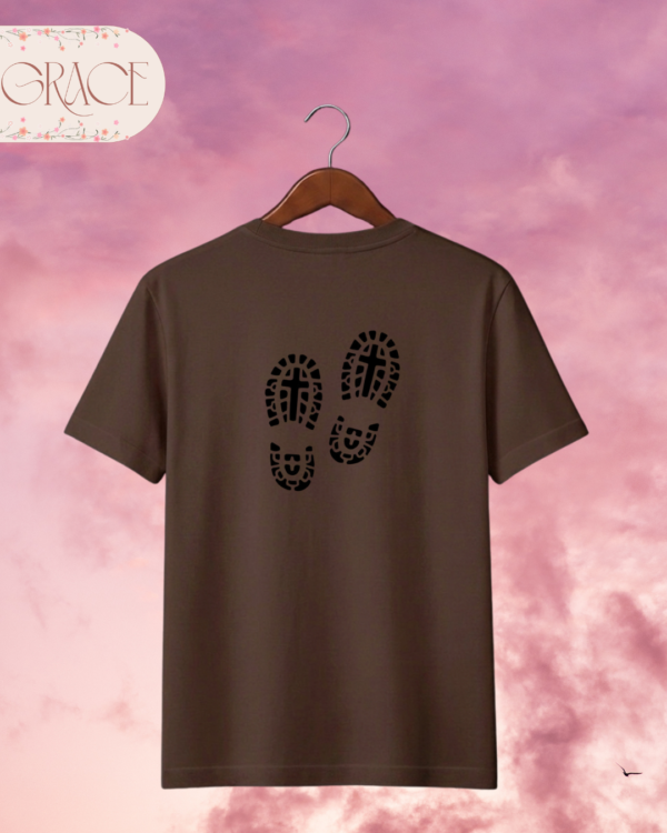 Camiseta "Walk By Faith" – 2 Corinthians 5:7 Faith Path Tee