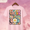 46 Camiseta Infantil "Child of God Retro Groovy" – Colección Kids (Niñas)