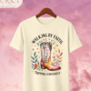 Camiseta Premium «Walking by Faith, Tripping Constantly» -- Edición Off White
