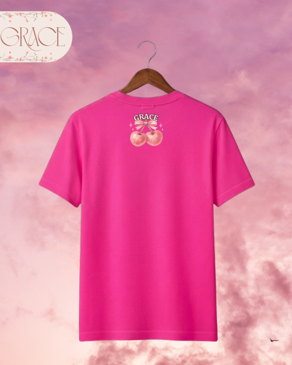 57 Camiseta de Mujer "I'm Not Perfect, But Grace Looks Cute on Me" (Doble Estampado) – Colección Damas