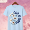 Camiseta Premium «God is Good (Daisies)» -- Edición Violet