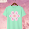 Camiseta Infantil "He Is Good Daisy" – Colección Kids (Niñas)