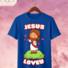 Camiseta Infantil "Jesus Loves U" Chibi – Colección Kids (Niñas)
