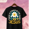 Camiseta de Mujer "There Is Power in the Name of Jesus" Retro (Doble Estampado) – Colección Damas